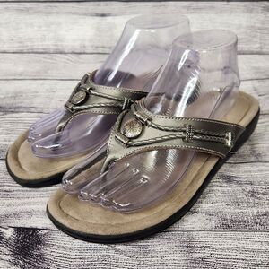 Minnetonka Silverthrone Women Flip Flop Sandals SZ 8 Silver Aztec Tribal Western